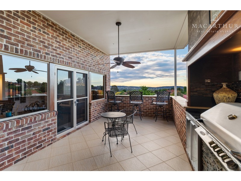 2 Idaho Street, Tolland NSW 2650