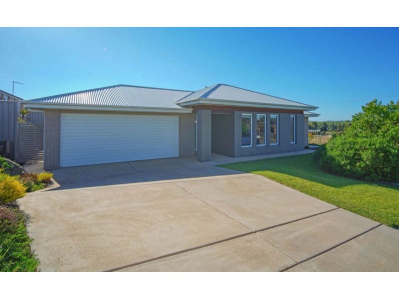 59 Durack Circuit, Boorooma NSW 2650