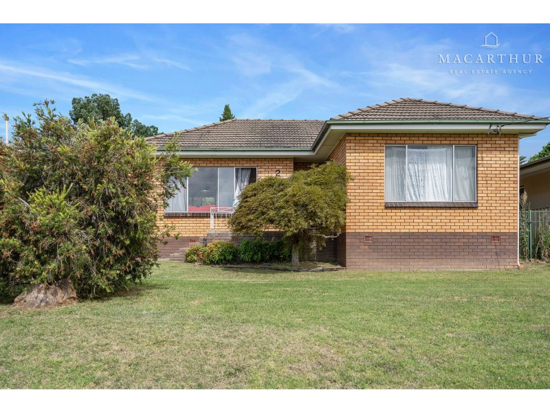 22 Willow Street, Kooringal NSW 2650