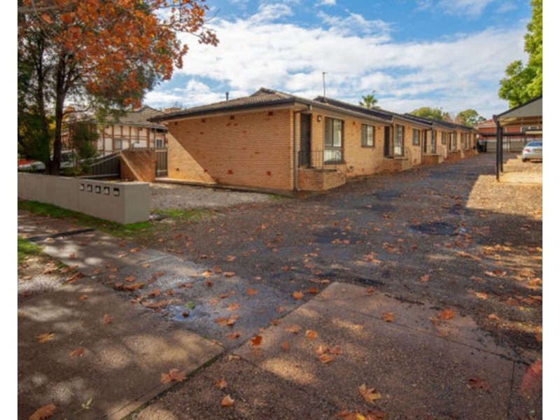 5/7 Halloran Street, Turvey Park NSW 2650