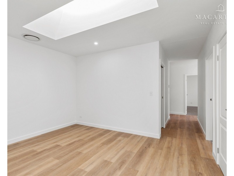 19 Jumbuck Drive, Gobbagombalin NSW 2650