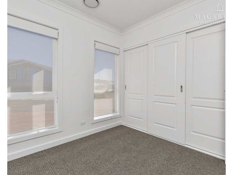 19 Jumbuck Drive, Gobbagombalin NSW 2650