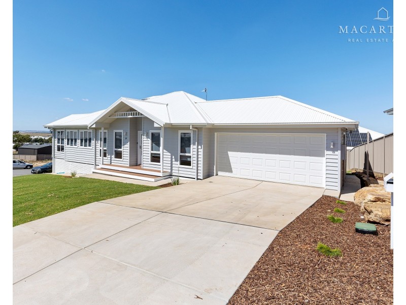 19 Jumbuck Drive, Gobbagombalin NSW 2650