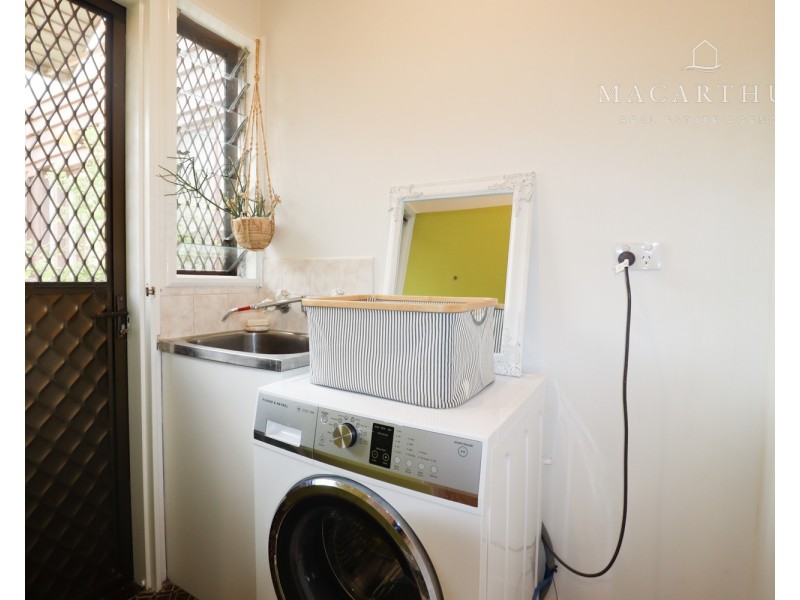 3/12 Marloo Crescent, Kooringal NSW 2650