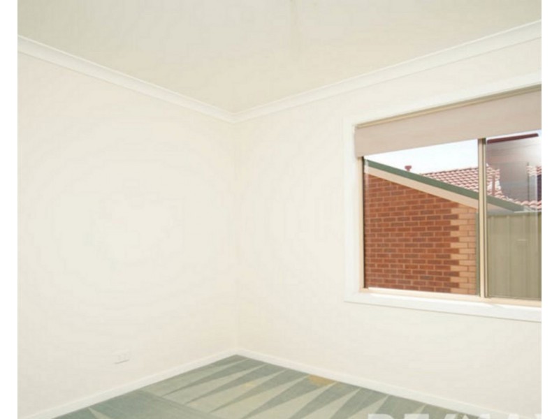 4 Clipper Way, Estella NSW 2650