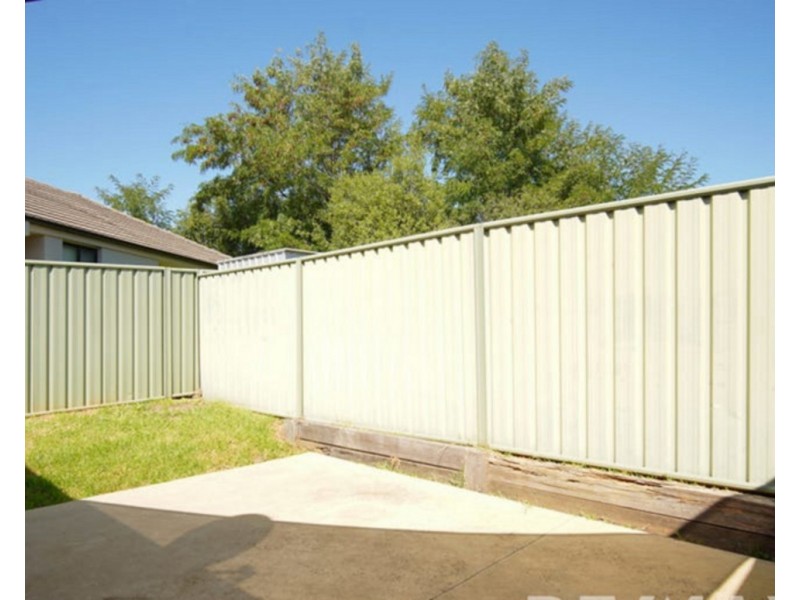 4 Clipper Way, Estella NSW 2650
