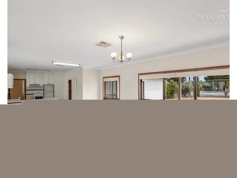18 Green Street, Lockhart NSW 2656