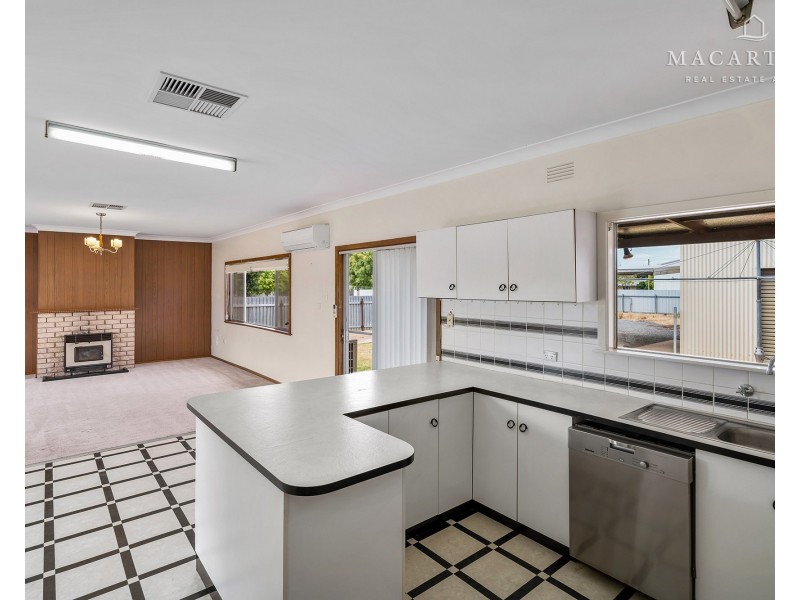 18 Green Street, Lockhart NSW 2656