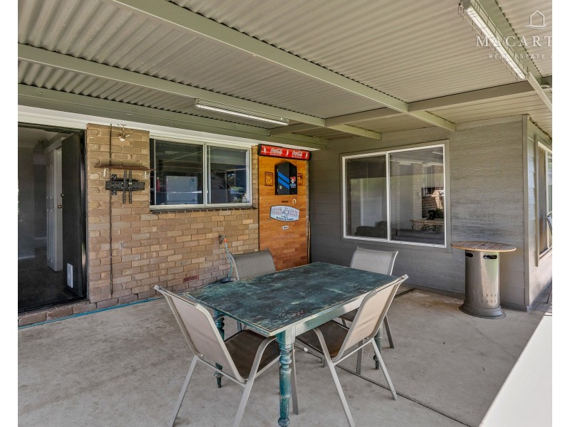 2 Binda Place, Ashmont NSW 2650