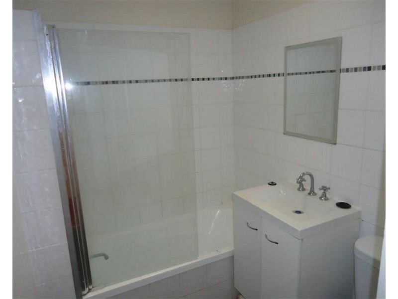 32 Jack Avenue, Mount Austin NSW 2650