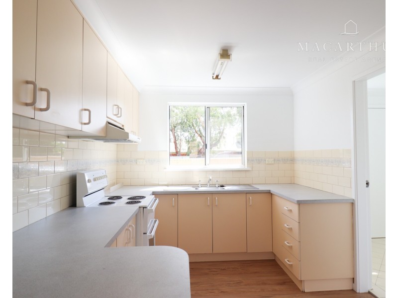 4/245 Edward Street, Wagga Wagga NSW 2650