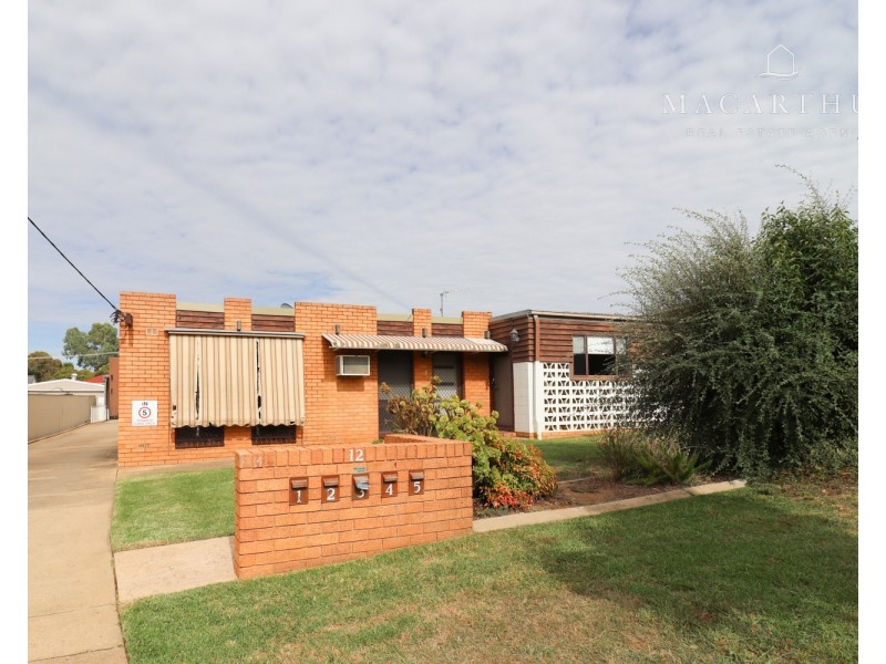 5/12 Marloo Crescent, Kooringal NSW 2650