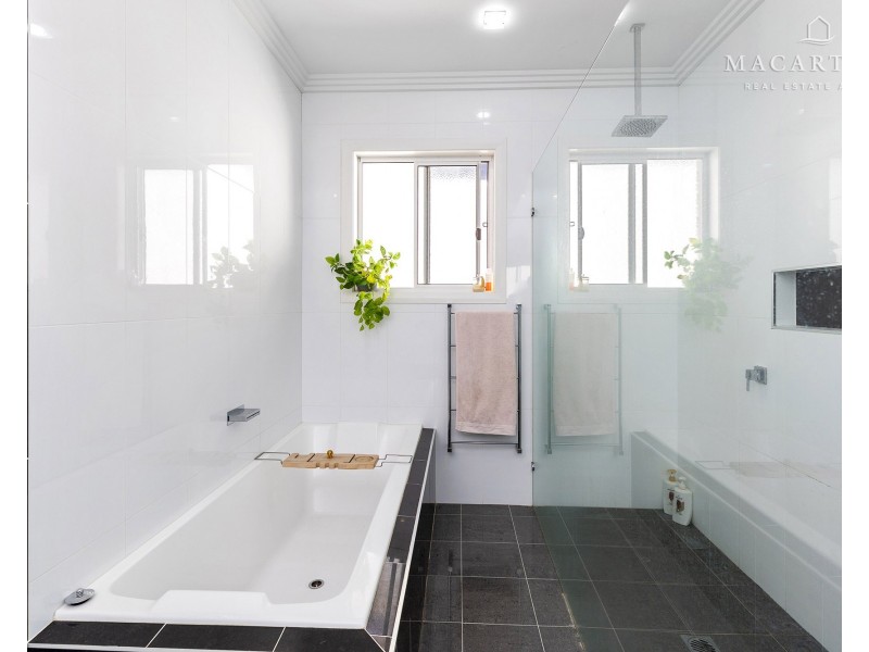 41 Kansas Drive, Tolland NSW 2650