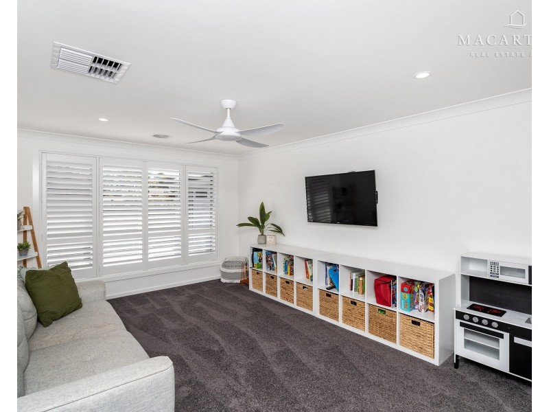 58 Jasmin Crescent, Lake Albert NSW 2650