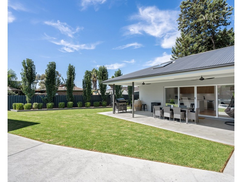 58 Jasmin Crescent, Lake Albert NSW 2650