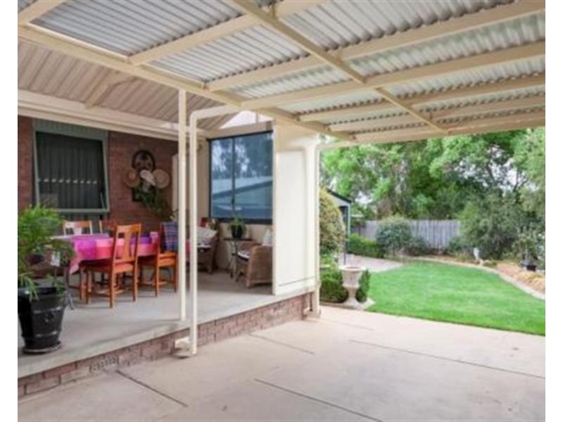 43 Alexander Street, Ashmont NSW 2650