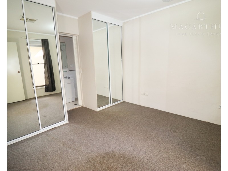 48 Wilks Avenue, Kooringal NSW 2650