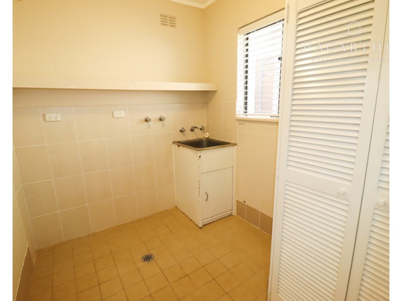 48 Wilks Avenue, Kooringal NSW 2650