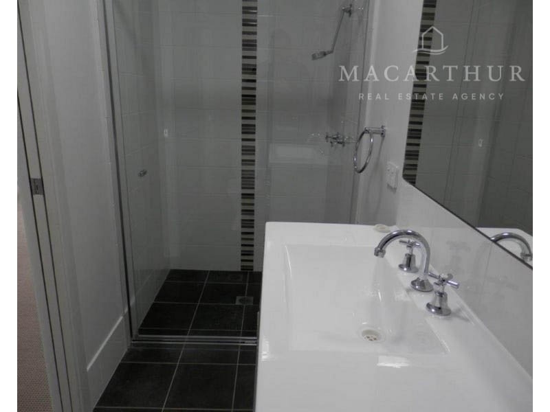 5A Hazelwood Drive, Forest Hill NSW 2651