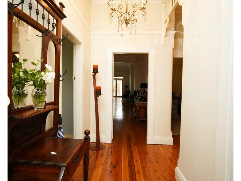 14 Jackson Street, Wagga Wagga NSW 2650