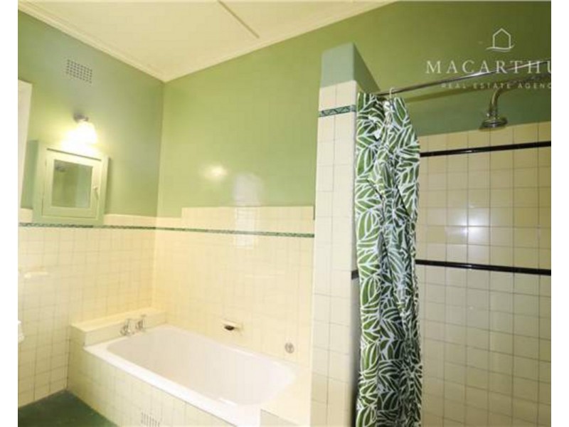 29 Athol Street, Turvey Park NSW 2650