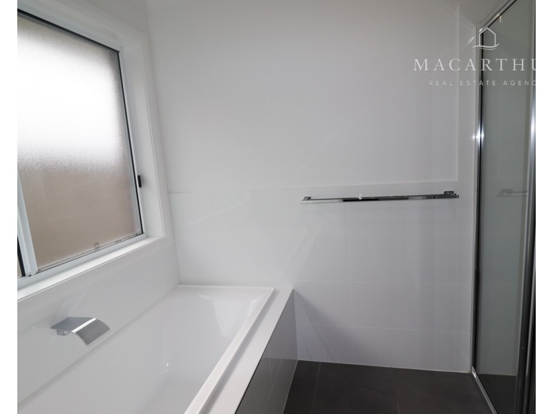 22 Wake Drive, Lloyd NSW 2650