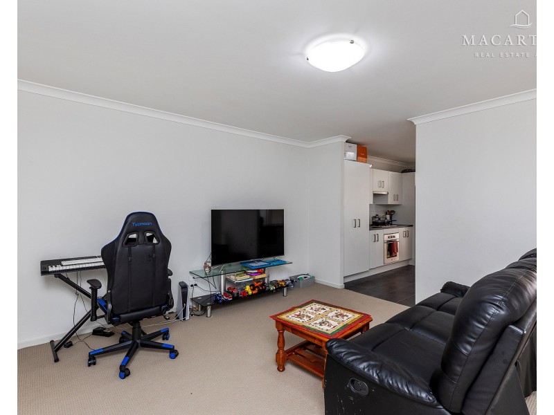 3 & 3A Batlow Way, Gobbagombalin NSW 2650