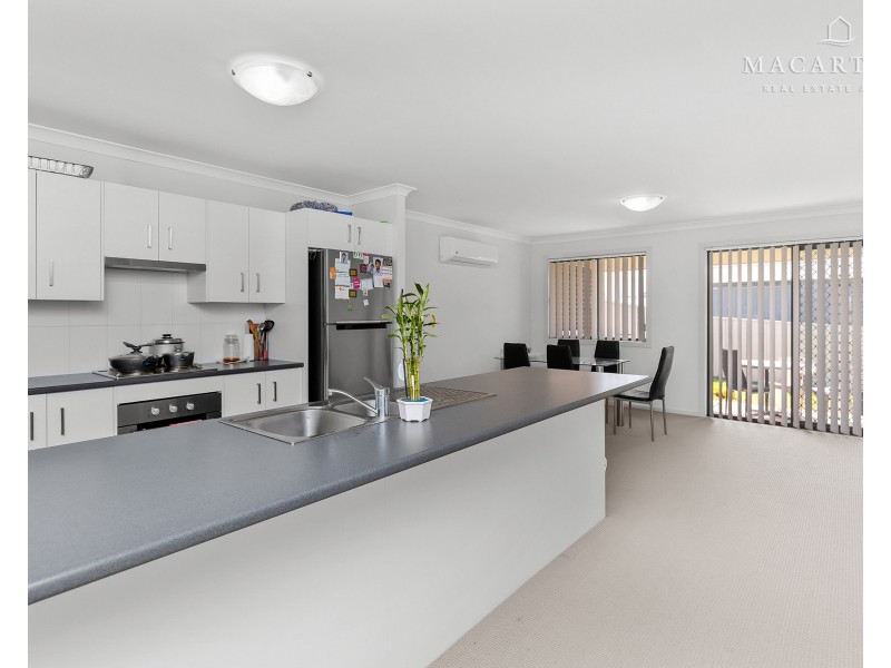 3 & 3A Batlow Way, Gobbagombalin NSW 2650