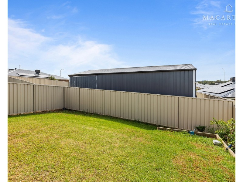 3 & 3A Batlow Way, Gobbagombalin NSW 2650