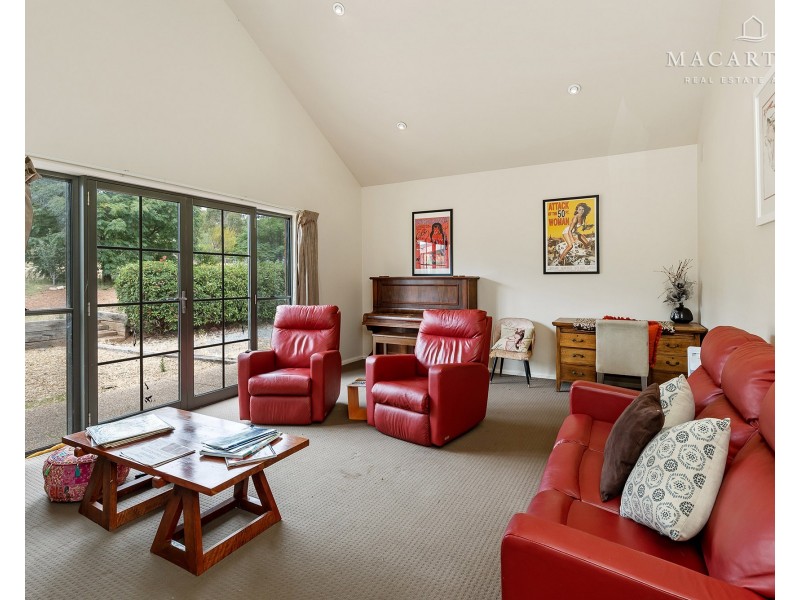 15 Quarry Road, Coolamon NSW 2701