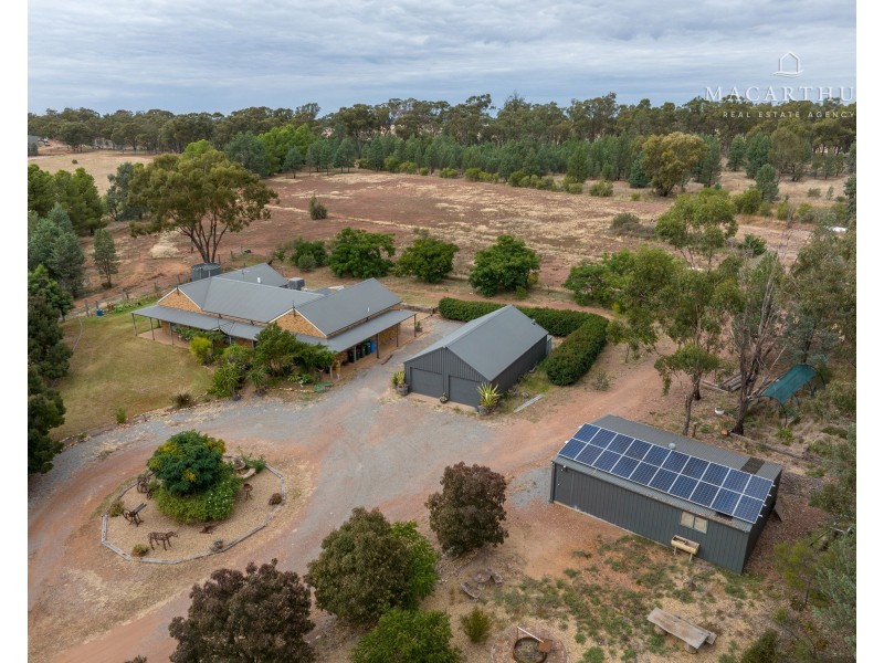 15 Quarry Road, Coolamon NSW 2701