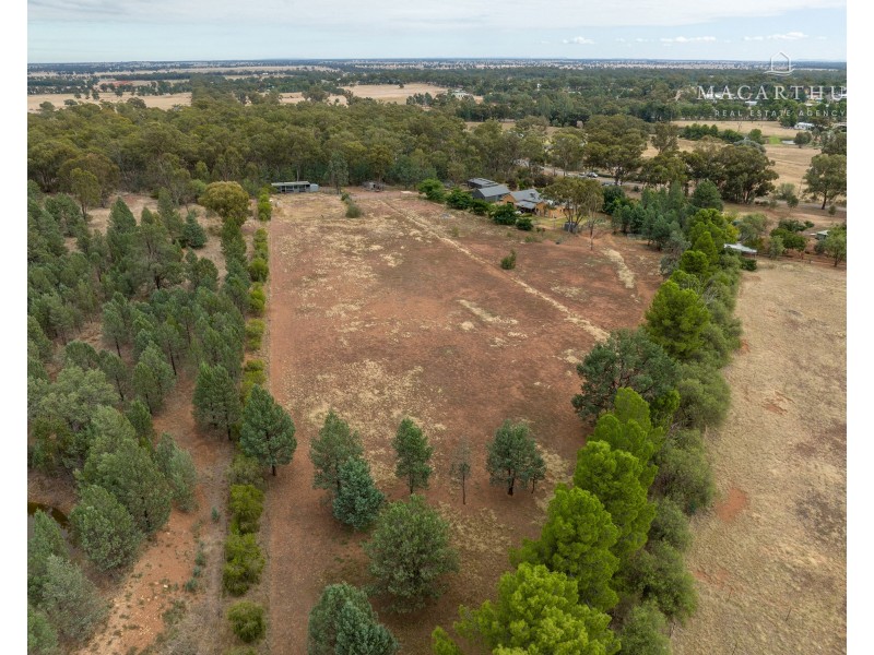 15 Quarry Road, Coolamon NSW 2701