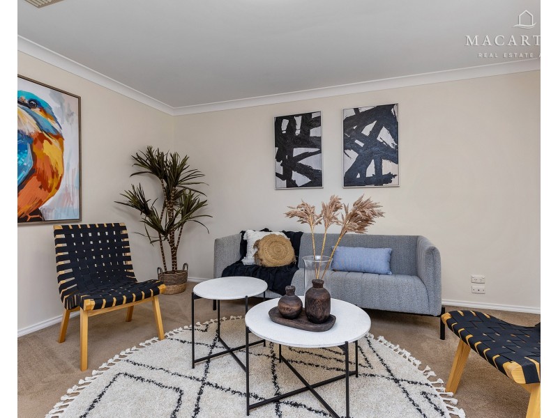 1 Bokara Place, Glenfield Park NSW 2650