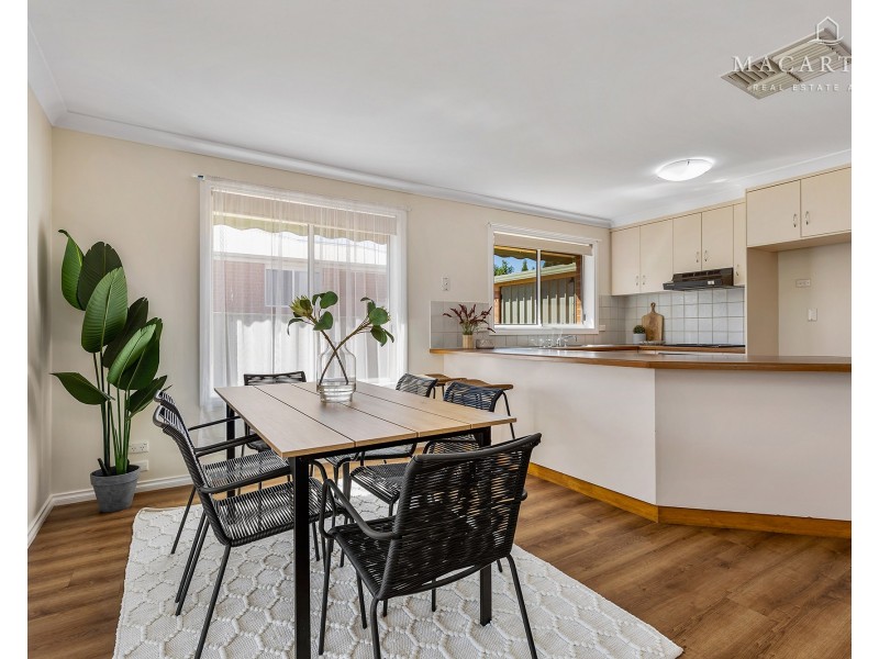 1 Bokara Place, Glenfield Park NSW 2650