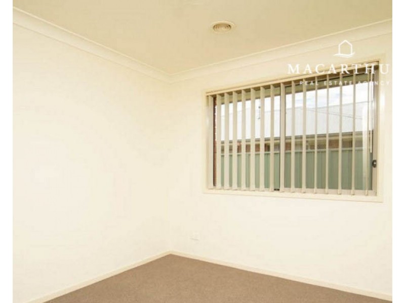 17 Quandong Place, Forest Hill NSW 2651