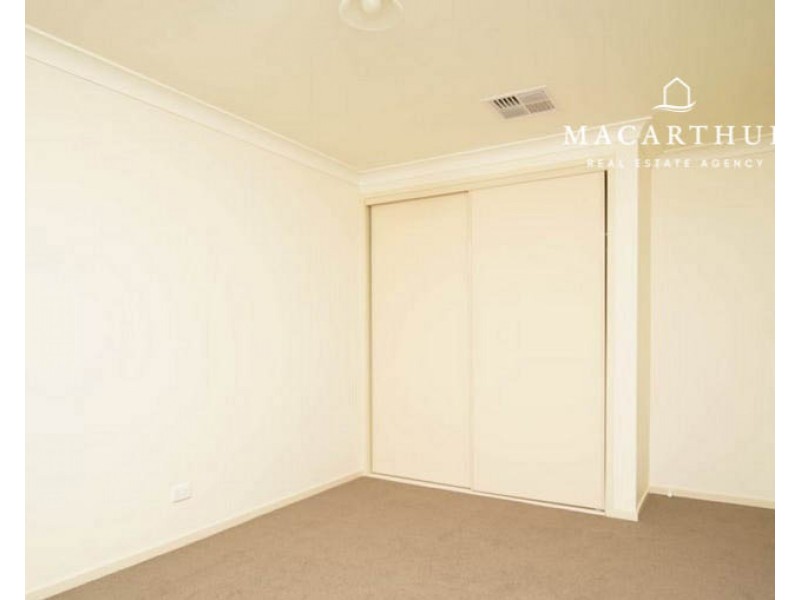 17 Quandong Place, Forest Hill NSW 2651