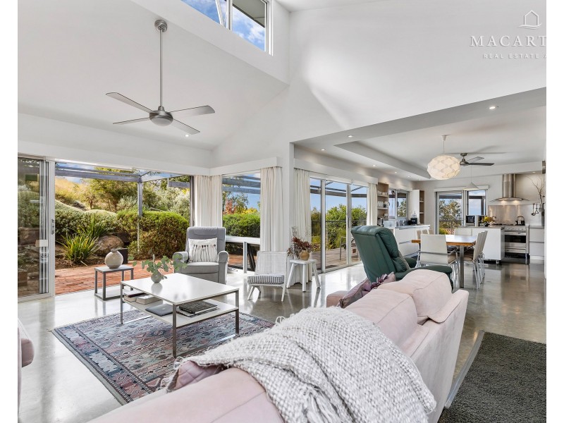 20 Stellway Close, Kooringal NSW 2650