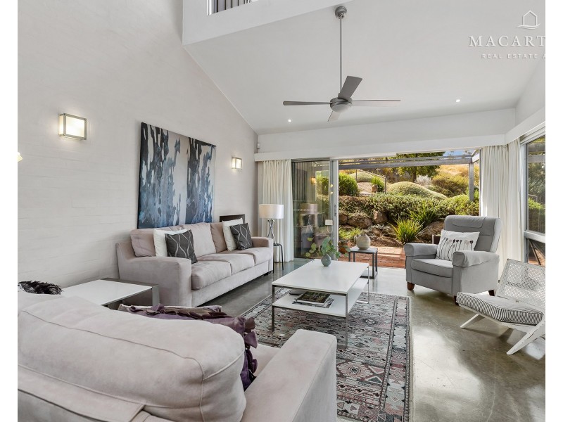 20 Stellway Close, Kooringal NSW 2650