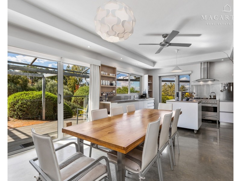 20 Stellway Close, Kooringal NSW 2650