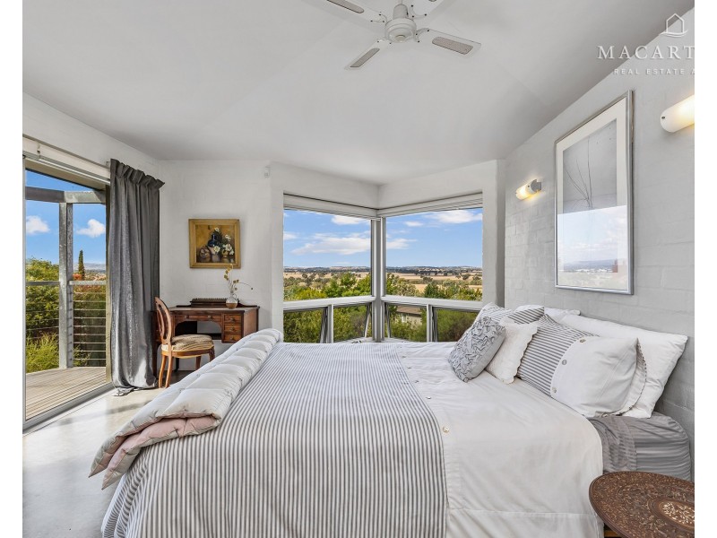 20 Stellway Close, Kooringal NSW 2650