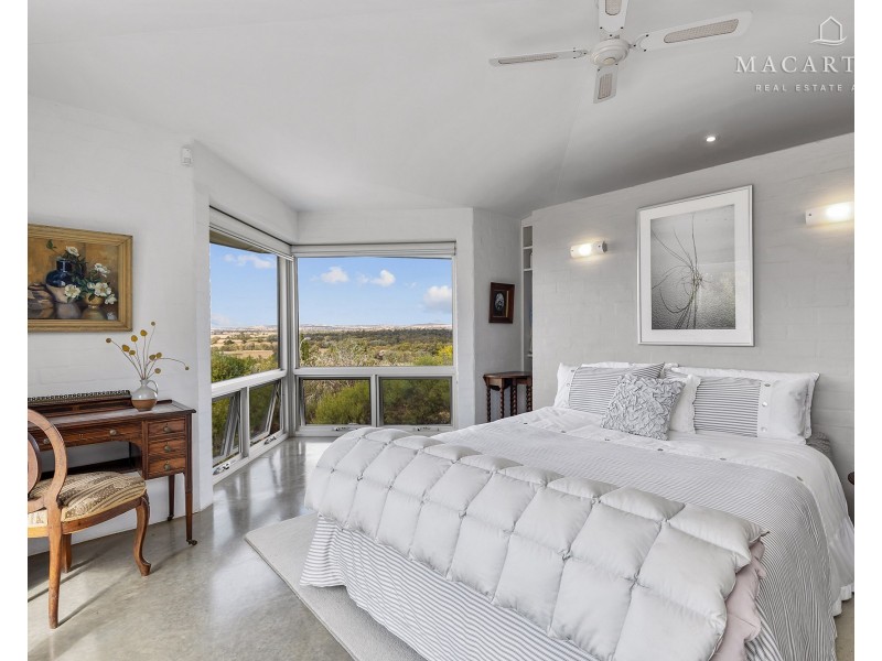 20 Stellway Close, Kooringal NSW 2650