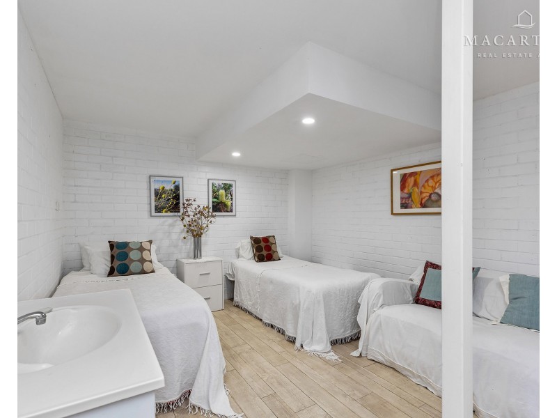 20 Stellway Close, Kooringal NSW 2650