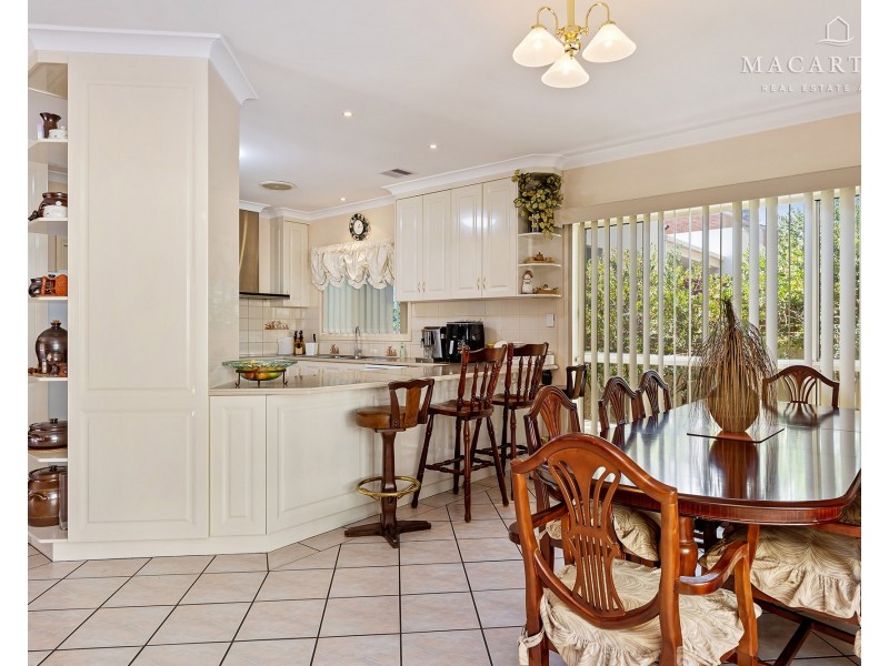 21 Kansas Drive, Tolland NSW 2650