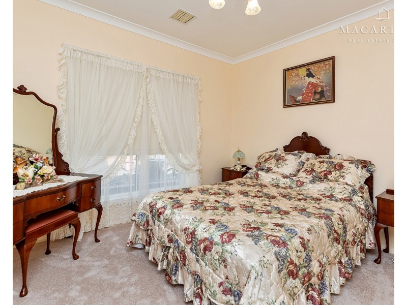 21 Kansas Drive, Tolland NSW 2650