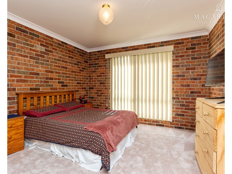 21 Kansas Drive, Tolland NSW 2650