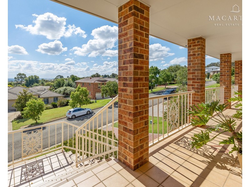 21 Kansas Drive, Tolland NSW 2650