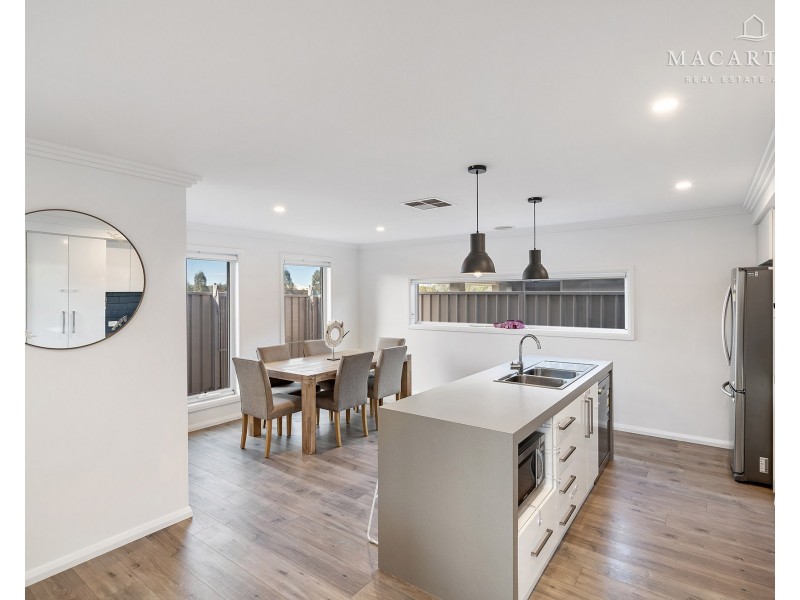 4/19 Trumper Street, Boorooma NSW 2650