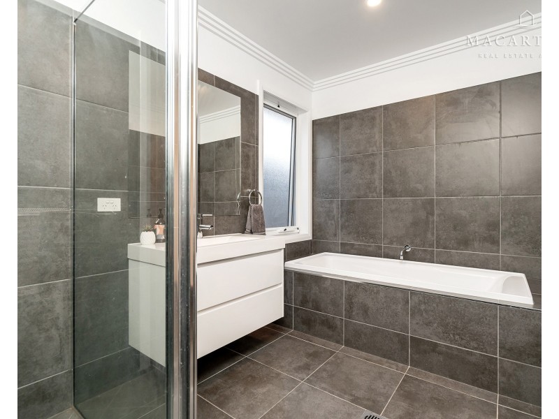 4/19 Trumper Street, Boorooma NSW 2650