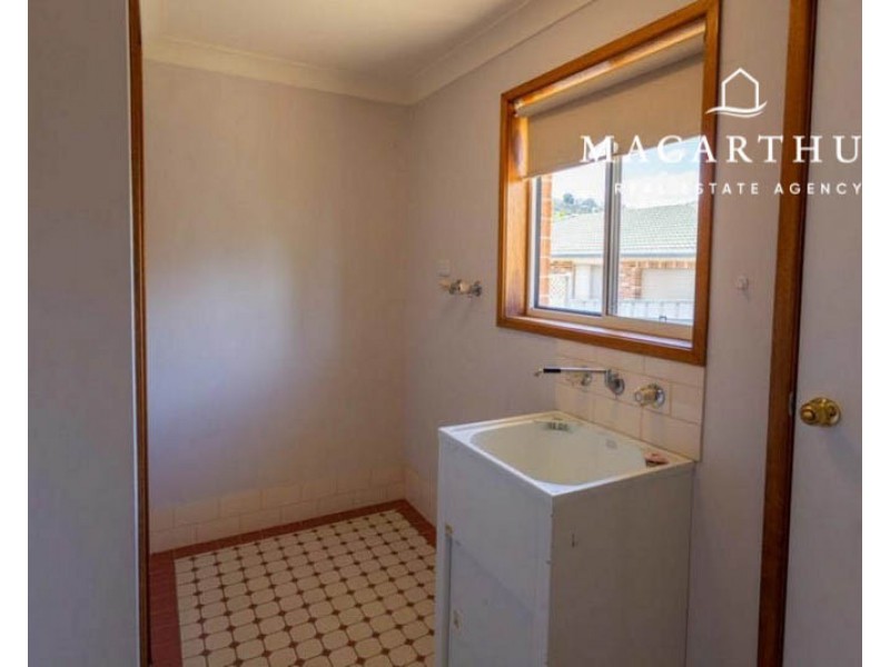 1/22 Kilpatrick Street, Kooringal NSW 2650