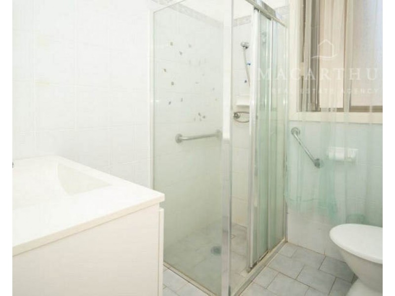 90 Bolger Avenue, Wagga Wagga NSW 2650